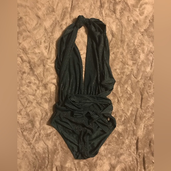 NWT Verdusa V-Neck Self Tie Bodysuit - Picture 14 of 14